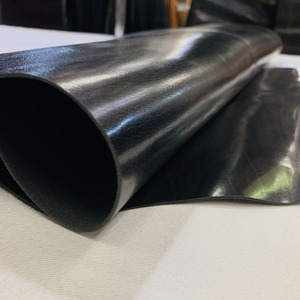 仔牛　カーフ　くろ【約48ds / 約1.3mm厚】L11F-062