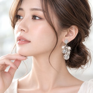 キラキラカボション×大ぶりガラスボールにシルバーグリッター入り