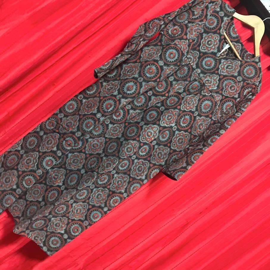 マライカ コットンアジャラクブロックプリントワンピース ブラック