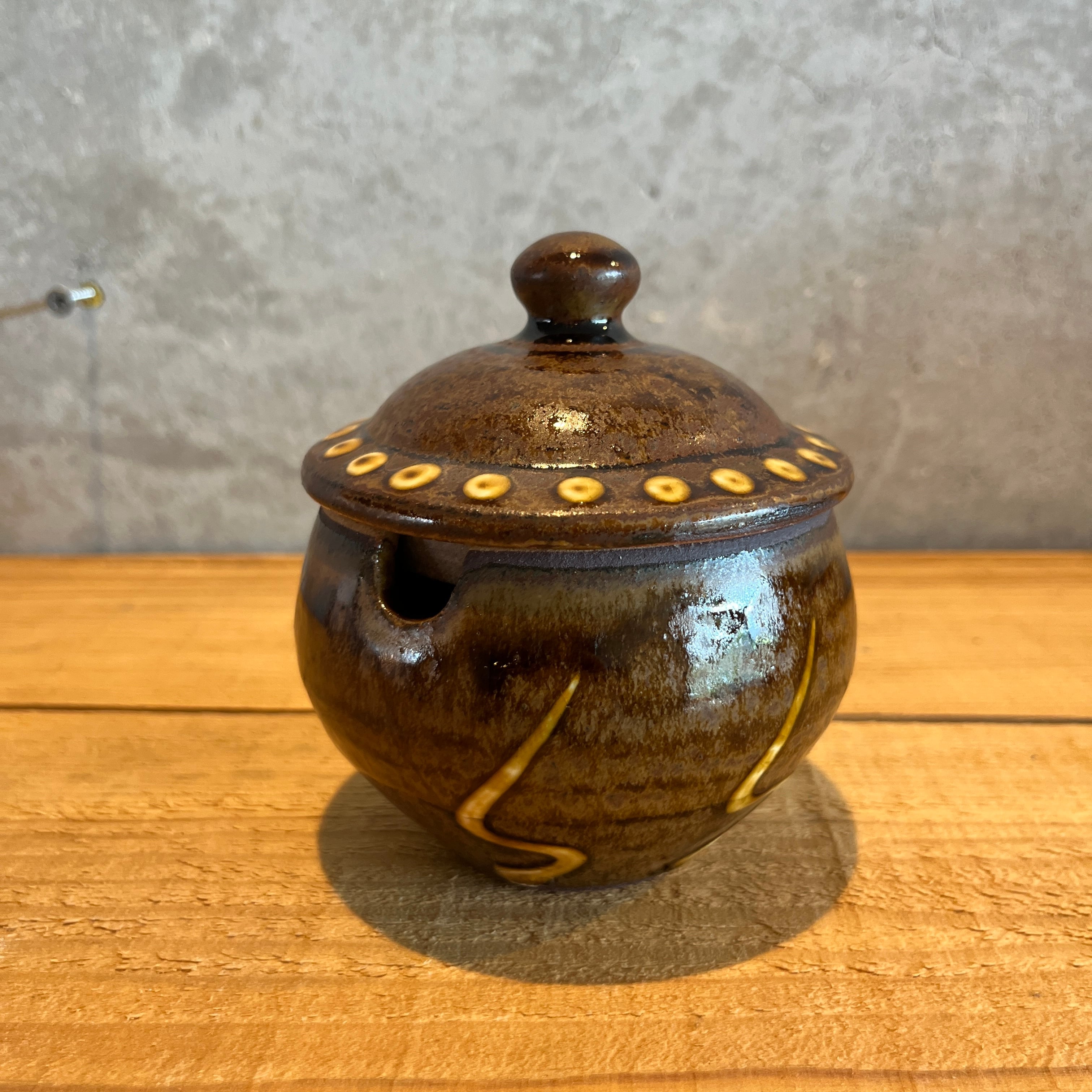 広島県産の黒柿縞柿の　大盛り器　大鉢 ▪︎その他 | タシュロン｜器と生活の道具
