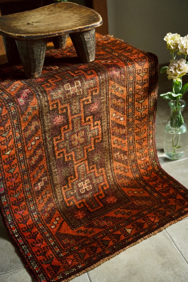1893-Vintage Baluch rug