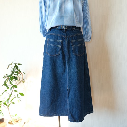 ボタンフライ デニムスカート