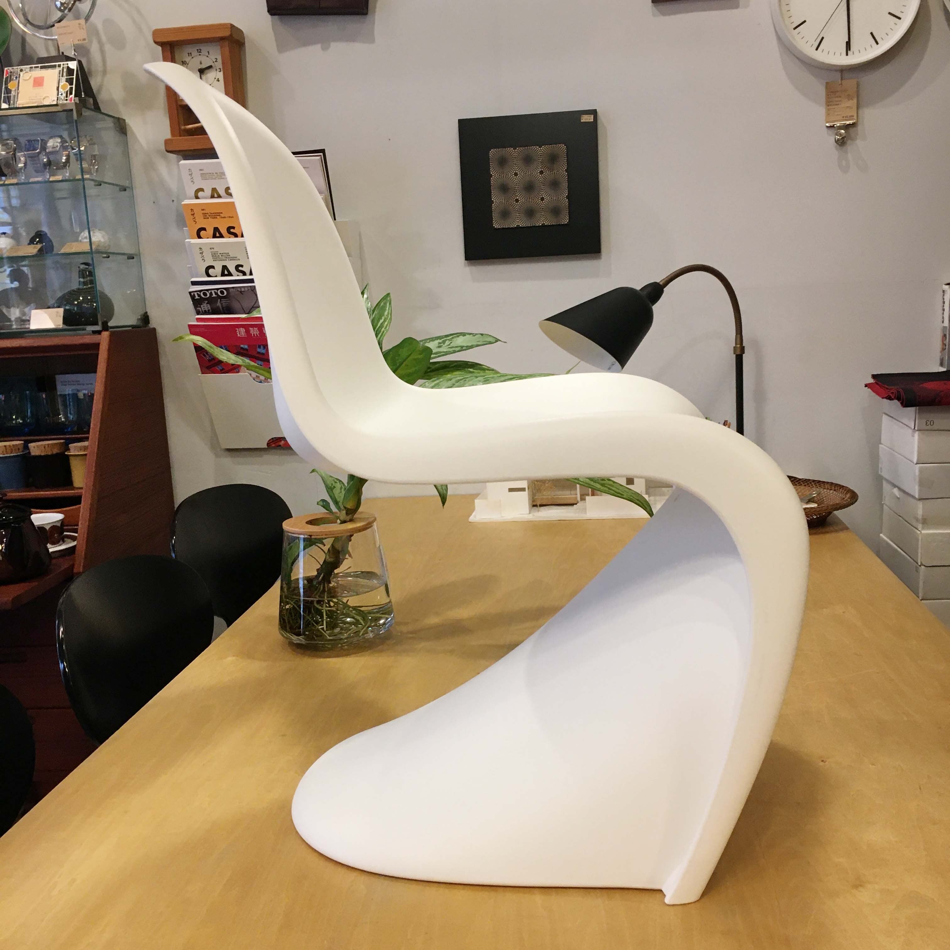 ☆vitraヴィトラ☆パントンジュニア白ホワイトパントンチェア