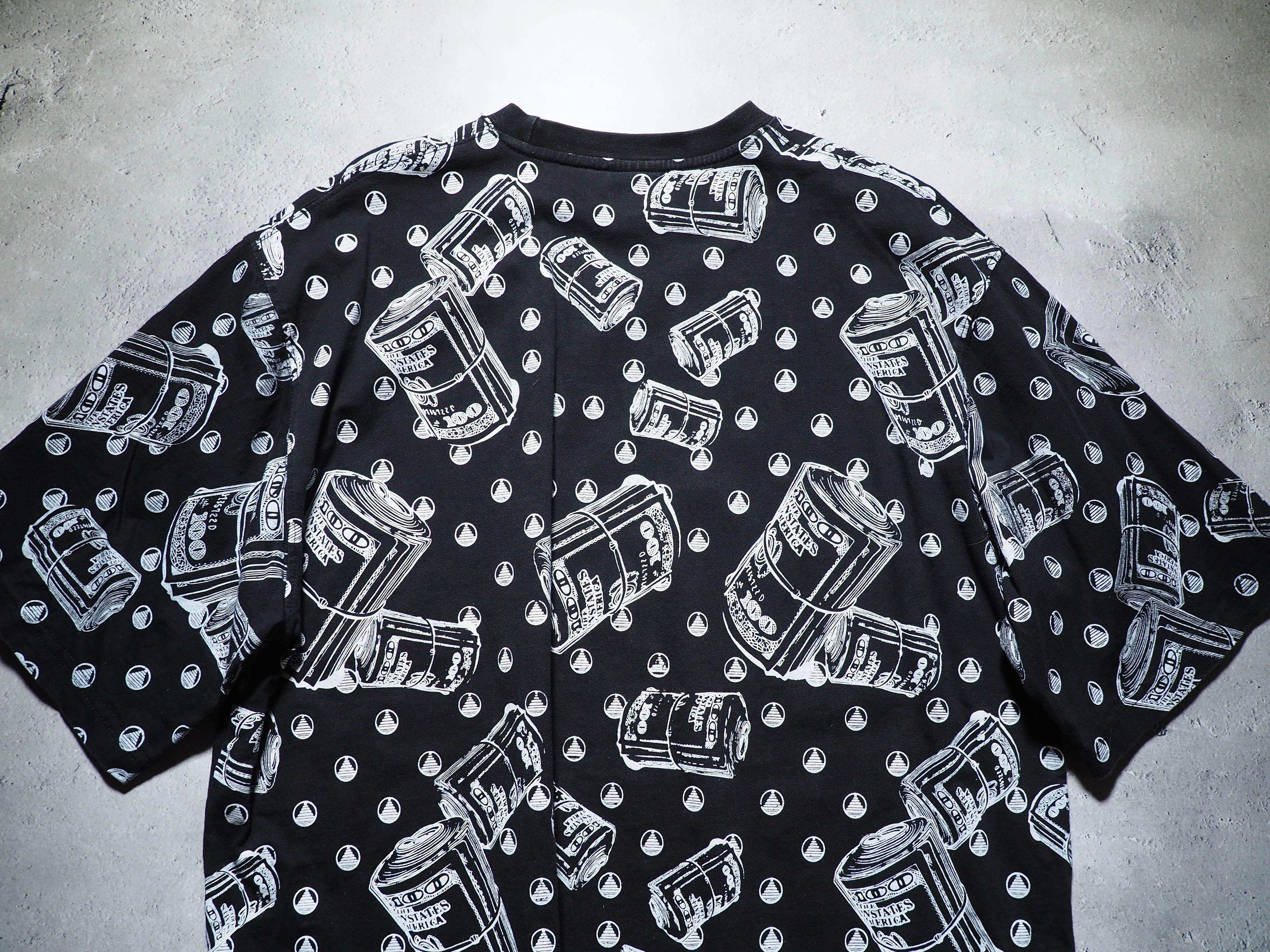 XXXL King loose silhouette wad of bills printed Black Tee