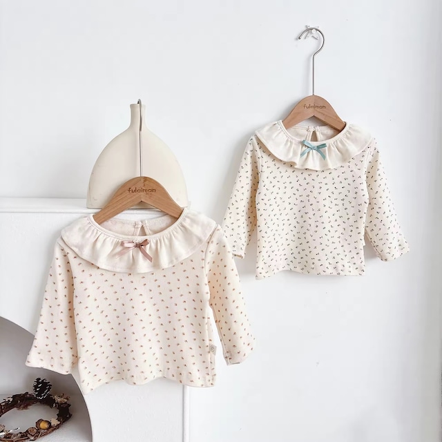 【取寄】リボンフリルカラーがキュートな花柄カットソー