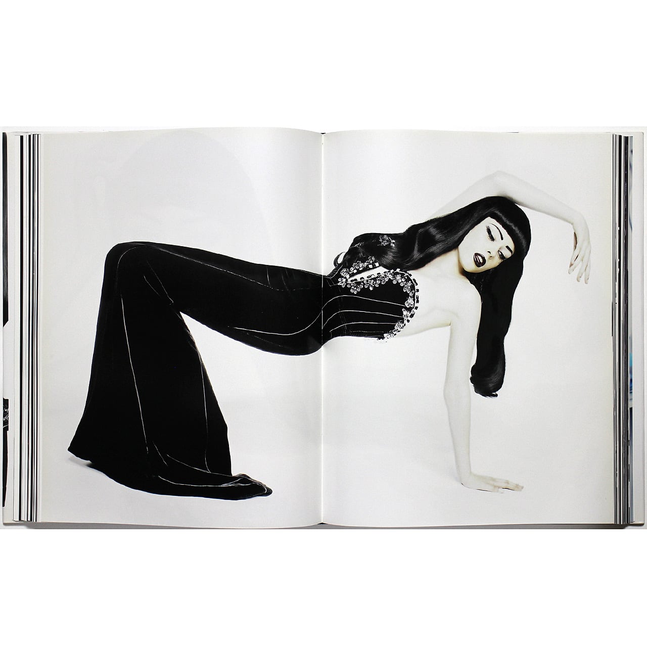 Numéro Couture by Karl Lagerfeld ヌメロ・クチュール：カール