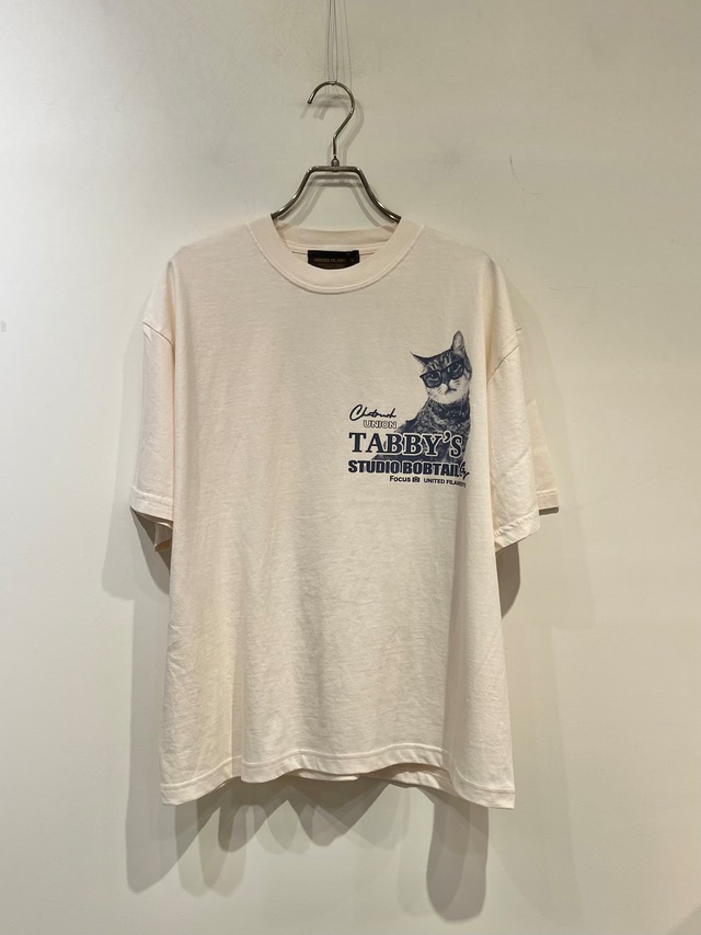 UNITED FILAMENTS　キャットプリントTシャツ
