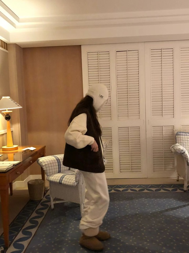 (予約) LIFFEY / Bear mustang vest 2color