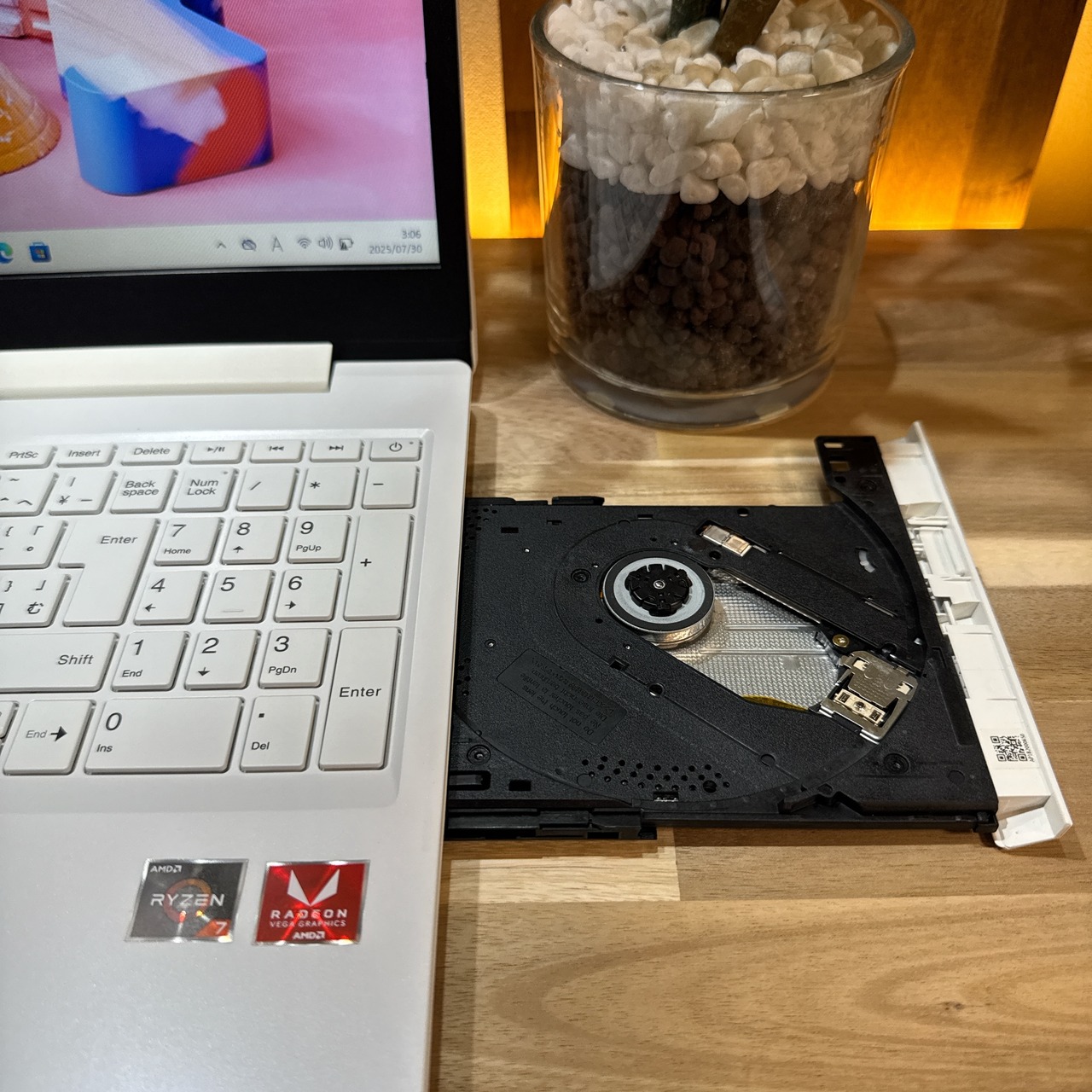 \ 公式ショップ限定価格❣️/ 準美品《ハイスペック》NEC LAVIE NS600/R Ryzen7 3700U SSD512GB メモリ8GB ノートパソコン 安心サポート&3ヶ月保証付き