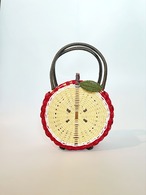 リンゴのかごバッグ