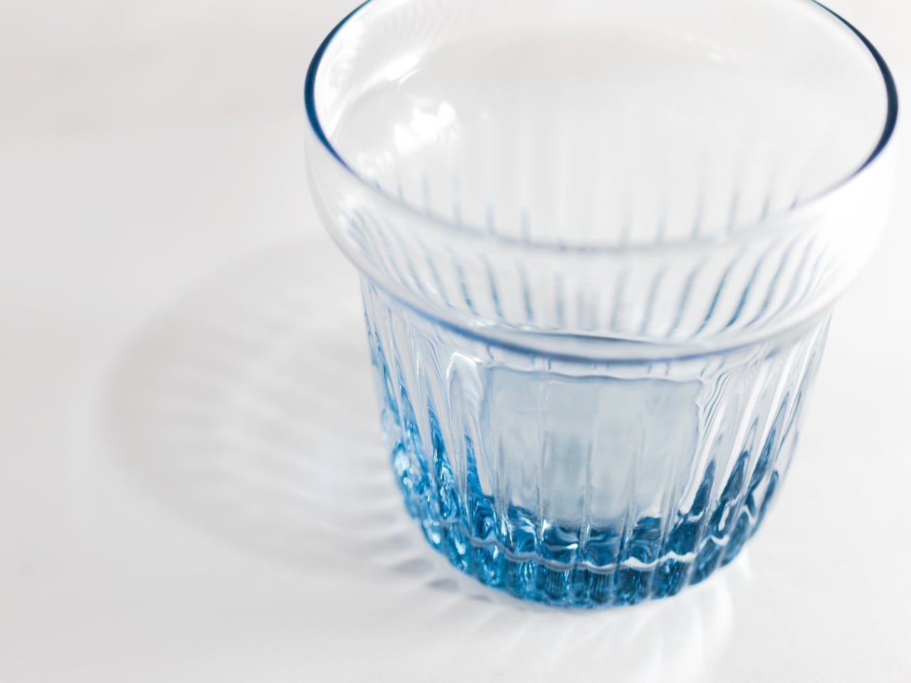 花岡央｜GRICE Tコップ | Magical Furniture Present.