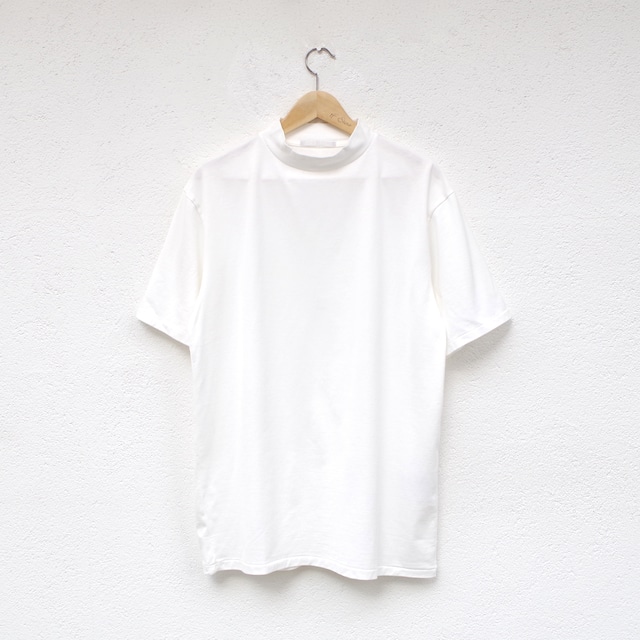 HATSKI Mock Neck  S/S Tee