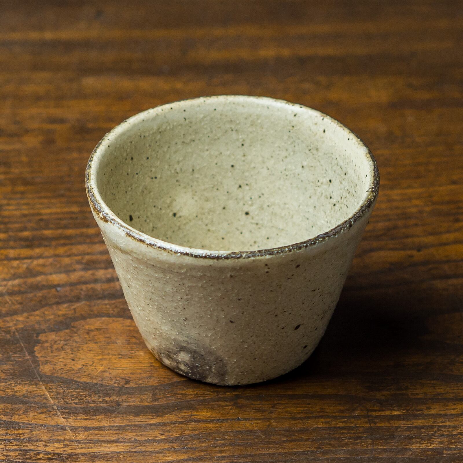 そば猪口 Kobiki（フリーカップ・切立カップ）／今野忠則 ipotta