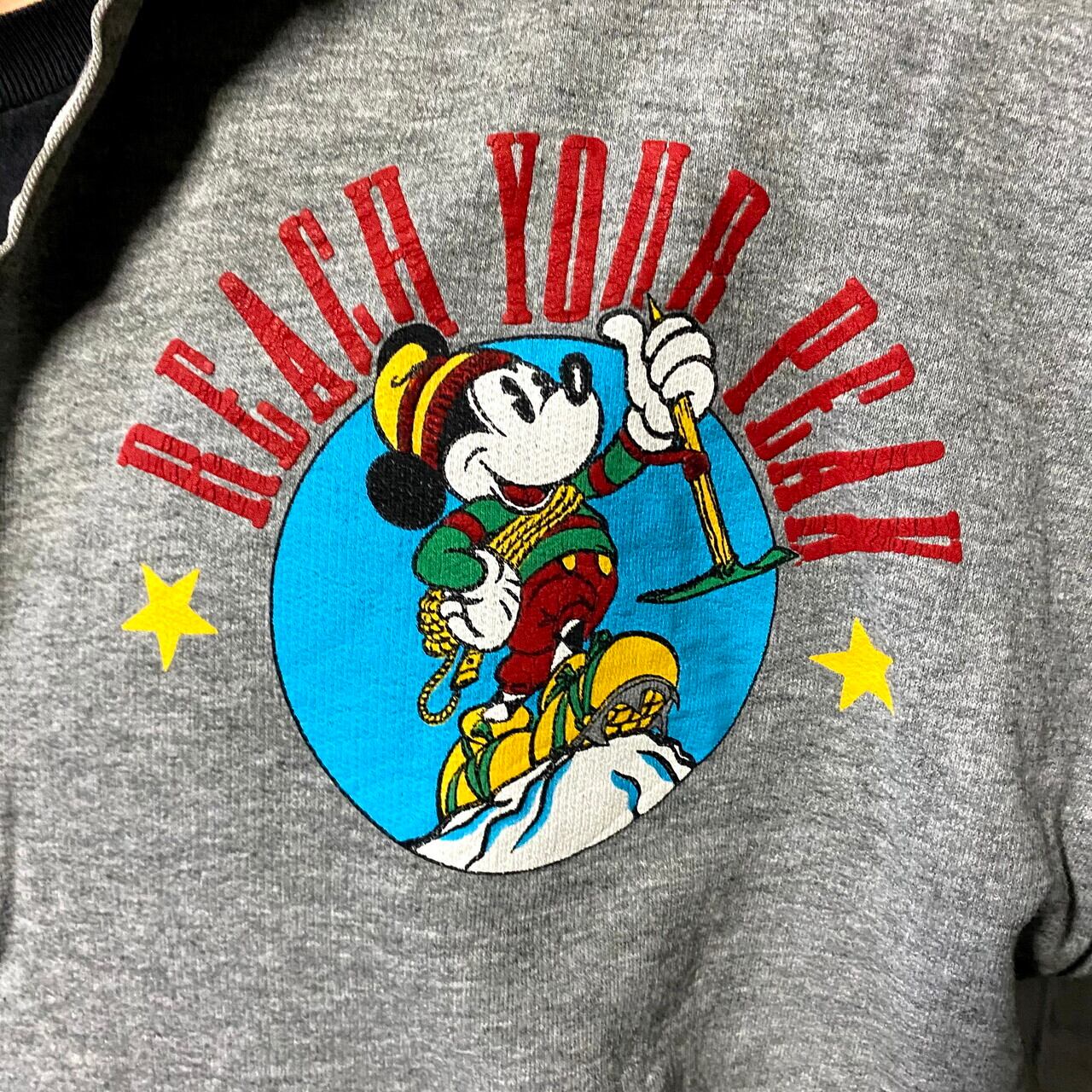 ディズニーヴィンテージ90sミッキー肉厚スウェットパーカー刺繍キャラクターL