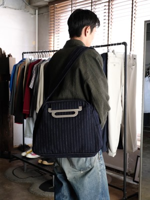 【RIKU UMEHARA】 METAL HANDLE SHOULD ER BAG