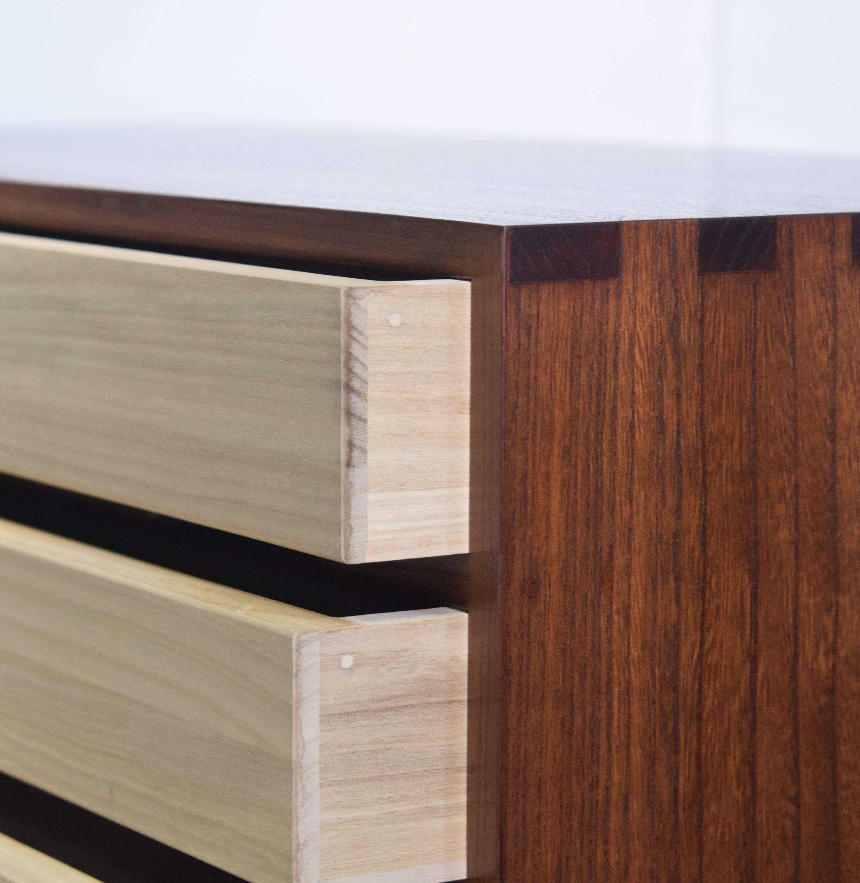 加茂箪笥■桐屋田中■モダンデザイン 総桐チェスト■総無垢■整理■伝統工芸■タンス 加茂箪笥□桐屋田中□モダンデザイン 総桐チェスト□総無垢□整理