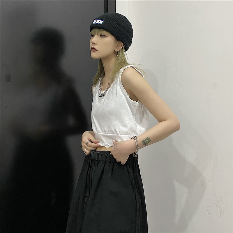 クロップド タンクトップ ダメージ加工 ショート丈 ルーズ 韓国ファッション レディース カジュアル ストリート系 / Street Short  Crop Druse Ripper Vest (DTC-643896264277) | Value Rave Notice(バリューレイヴノーティス)  |