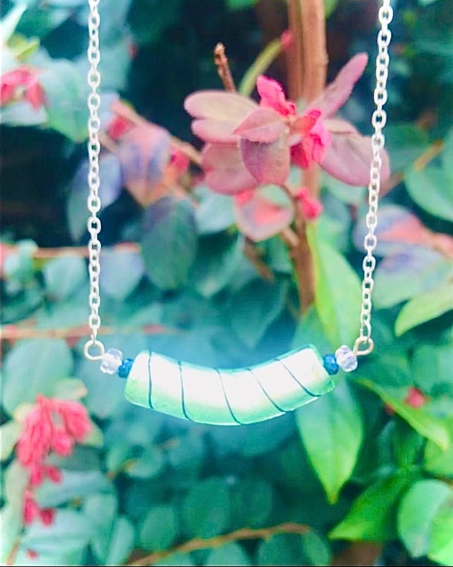 ミントストライプネックレス