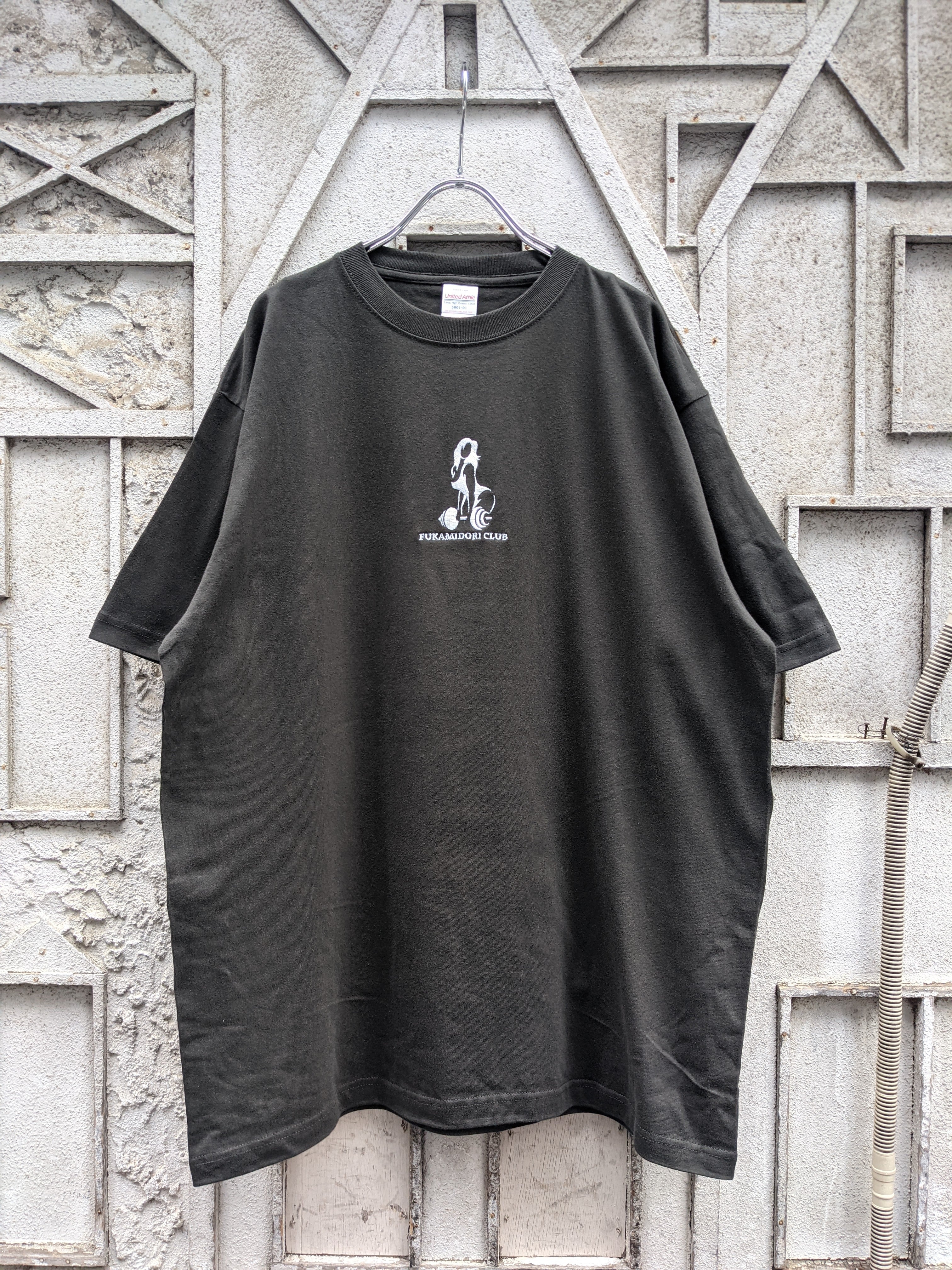 "FUKAMIDORI CLUB" LADY embroidery TEE / SUMI