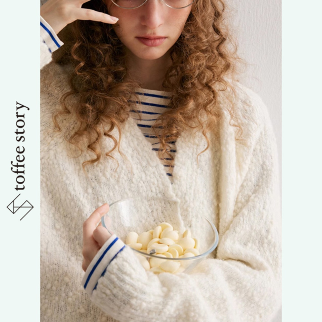 【2color】ふんわりシルエットのシープウールカーディガン P0069