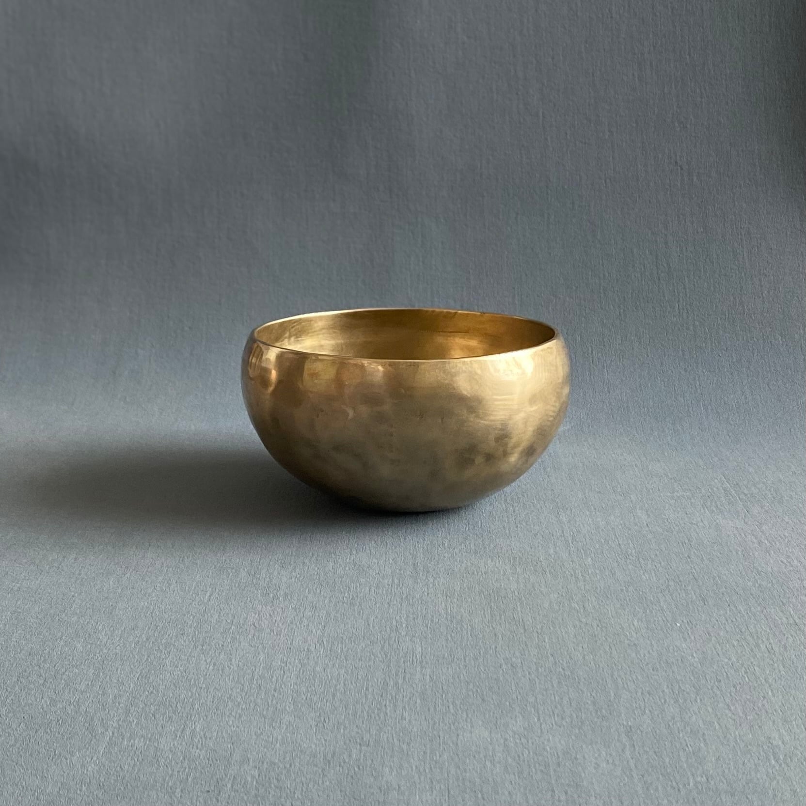 シンギングボウル フルムーン マットゴールド 17cm B音