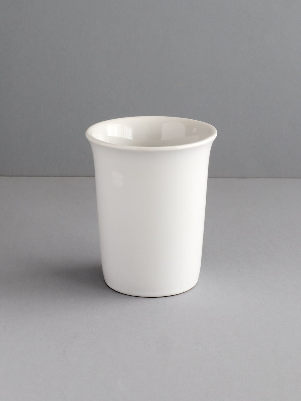 歯磨き用のコップ / Tumbler White Porcelain ZANGRA | Sensitivity