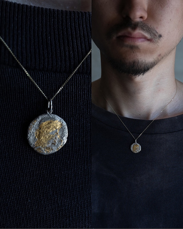 ORNAMENT & CRIME “Golden Roman Coin Necklace”