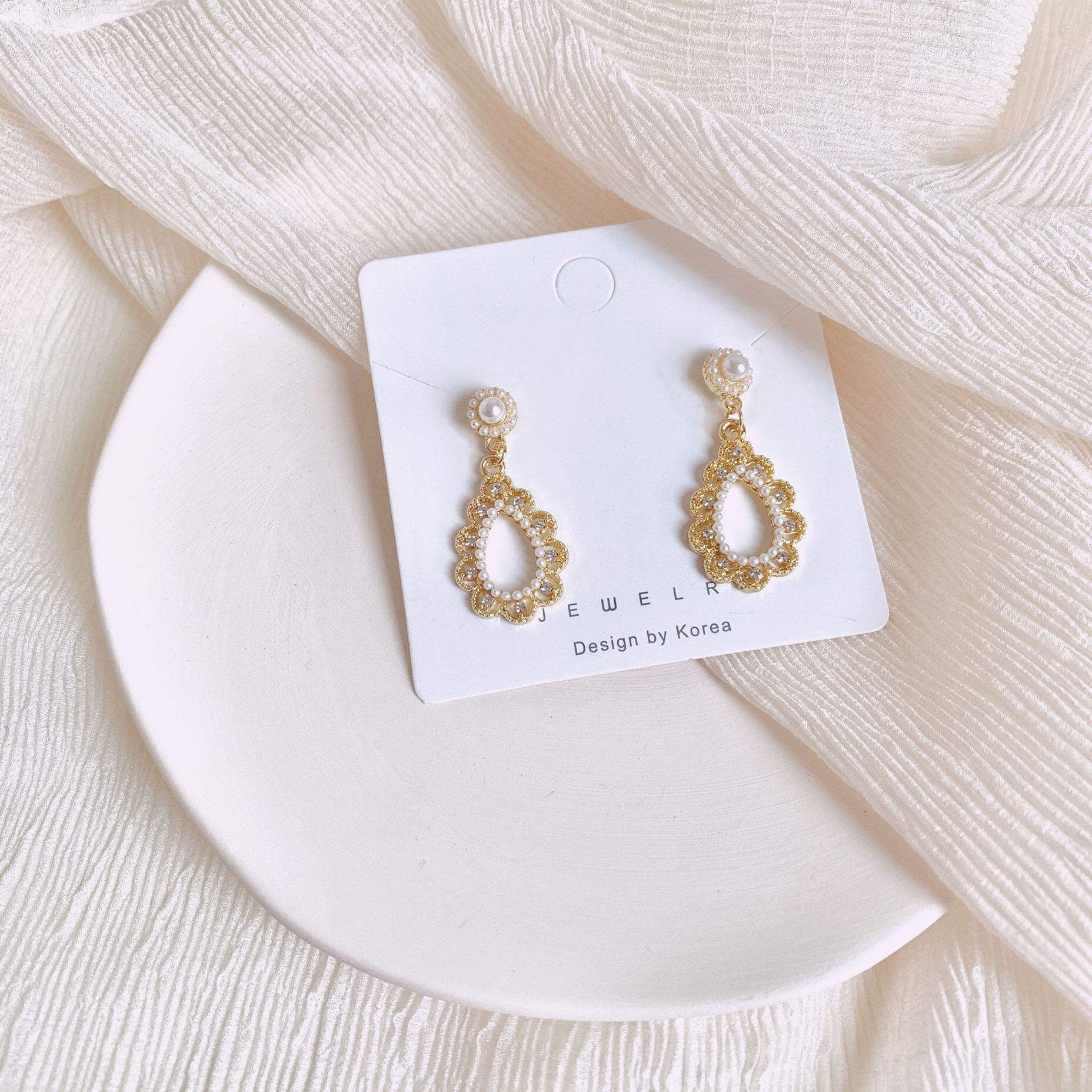 バロック風ピアス