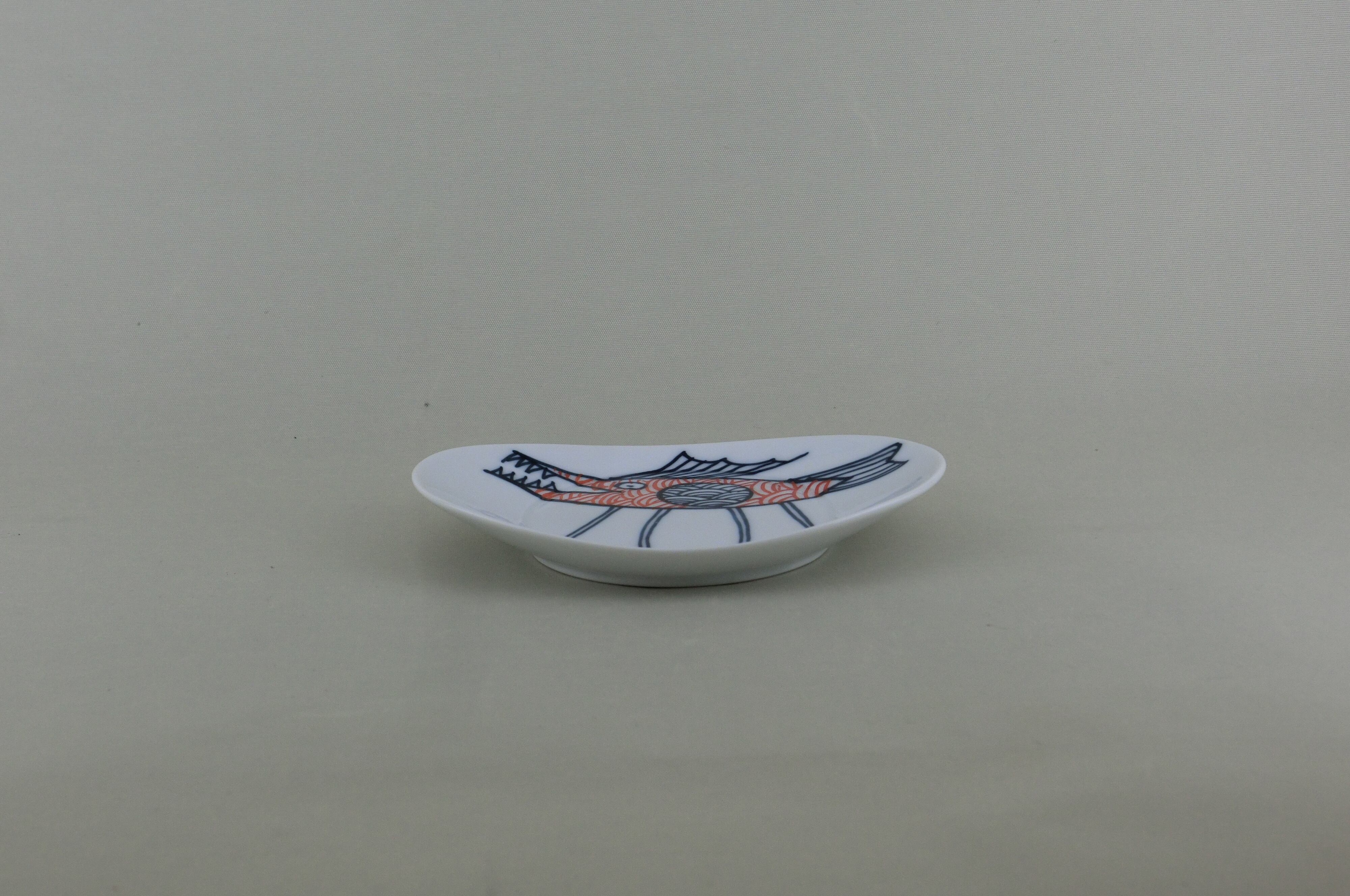 変魚シリーズ　小皿　足有り（赤）