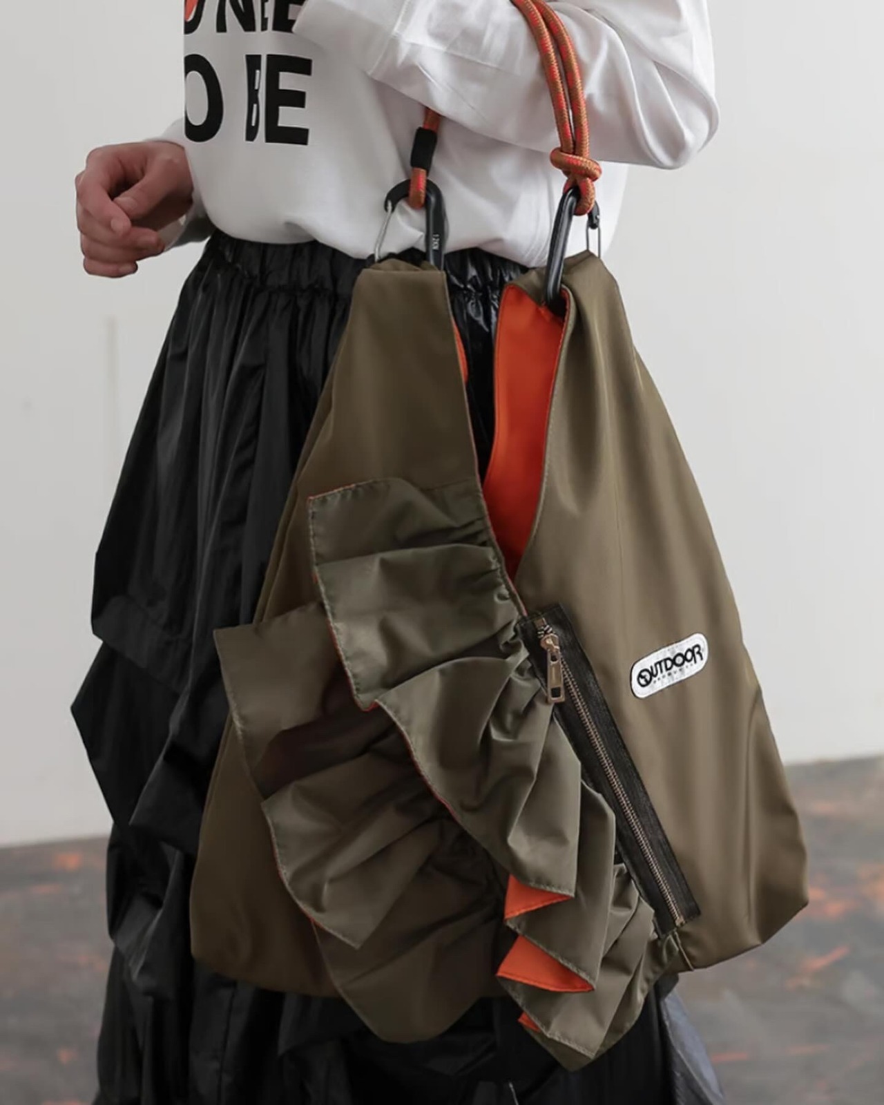 リズレイ　RISLEY risley　トライアングルフリルバック