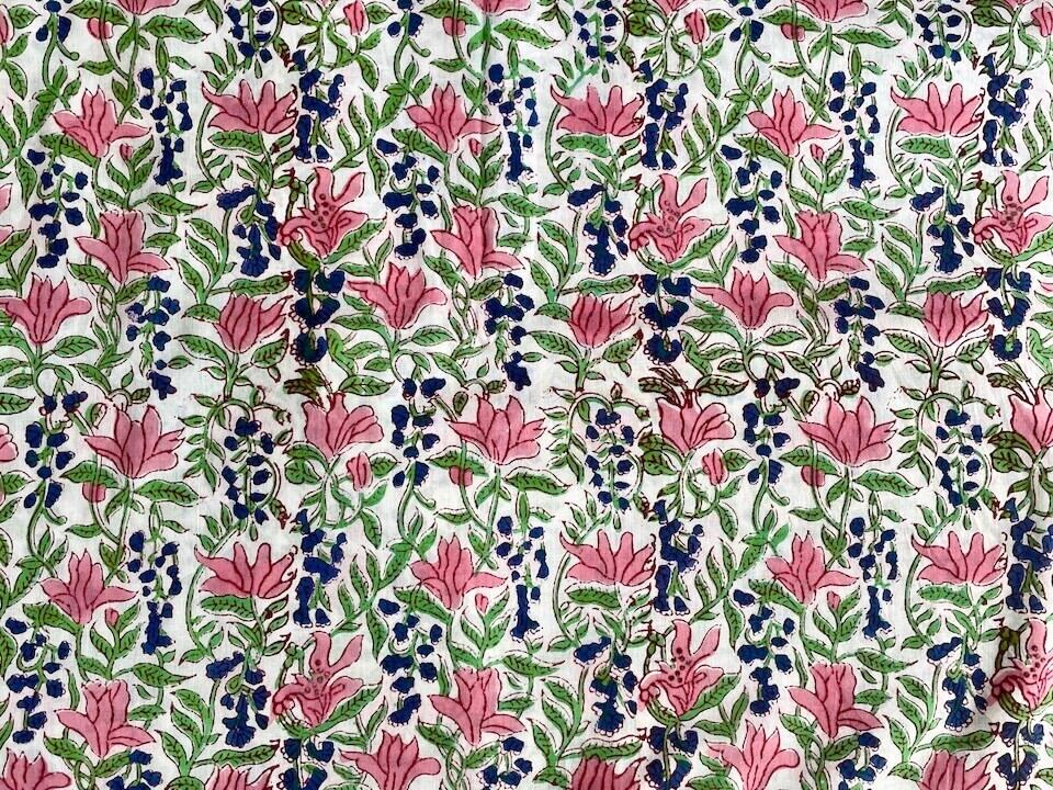 50cm単位】ブロックプリント生地 インド綿 花柄 ピンク＆ネイビー