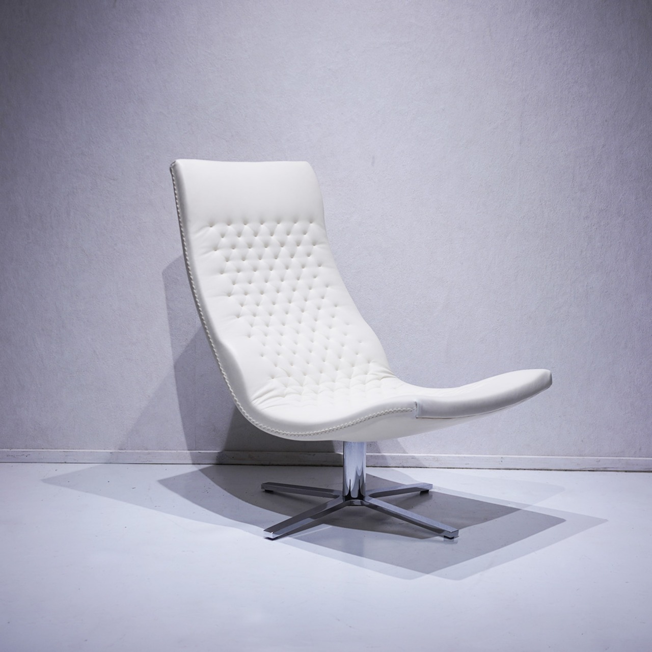 de Sede 名作 DS-51 Slim Lounge chair / モダン 総本革 デザイナーズ チェア デセデ スリム ラウンジチェア / 関連:カッシーナ B&B