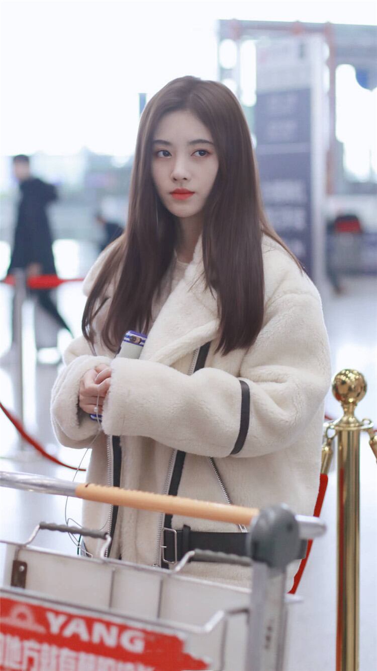 快適さが素晴らしいです 韓国ファッション ダウンコート厚手 ラムヘアジッパー 大人気 学生 短いスタイル