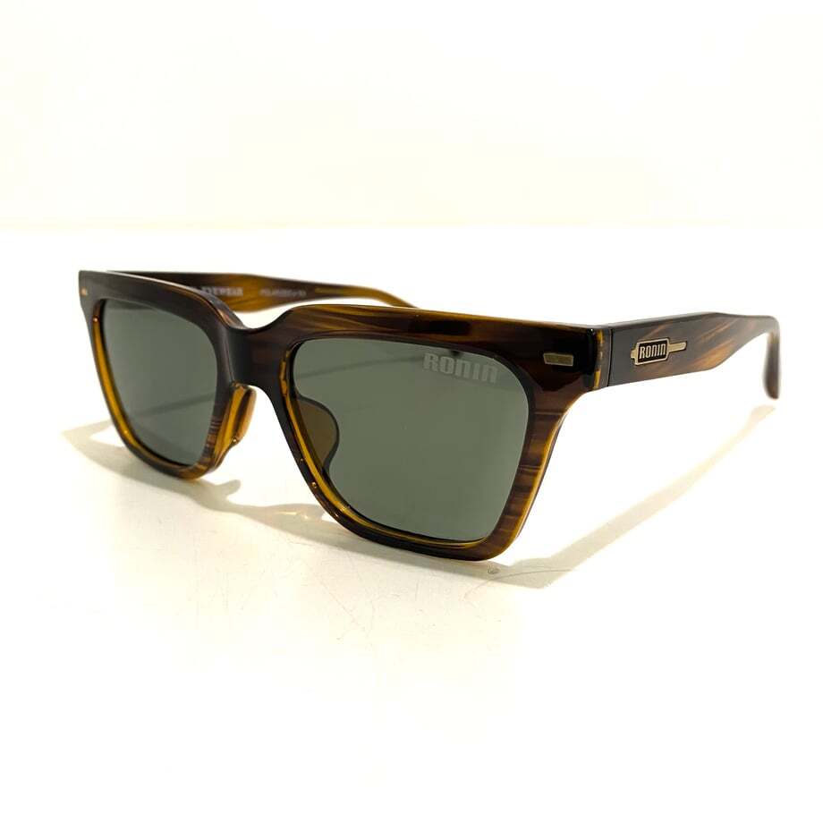 yas X CYKO ブラックシールドカーボンTWIN FIN セット | shaperseye