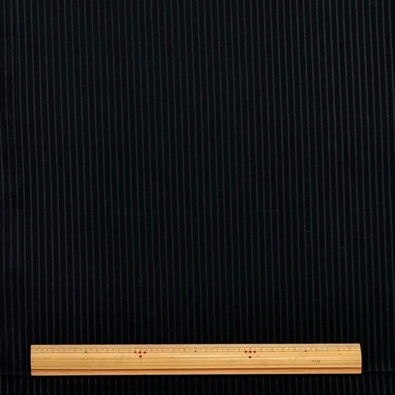 TB961◆2m◆ポリエステル100%ハイテンション2wayニット生地◆ストライプ◆ブラック