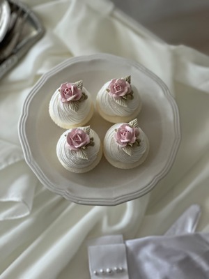 3日間限定販売 Petite Rose Cupcakes（4個） by Rose Couture