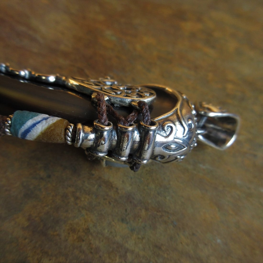 キムンカムイのお守り（爪）【過去作品】 | Amule-arcana