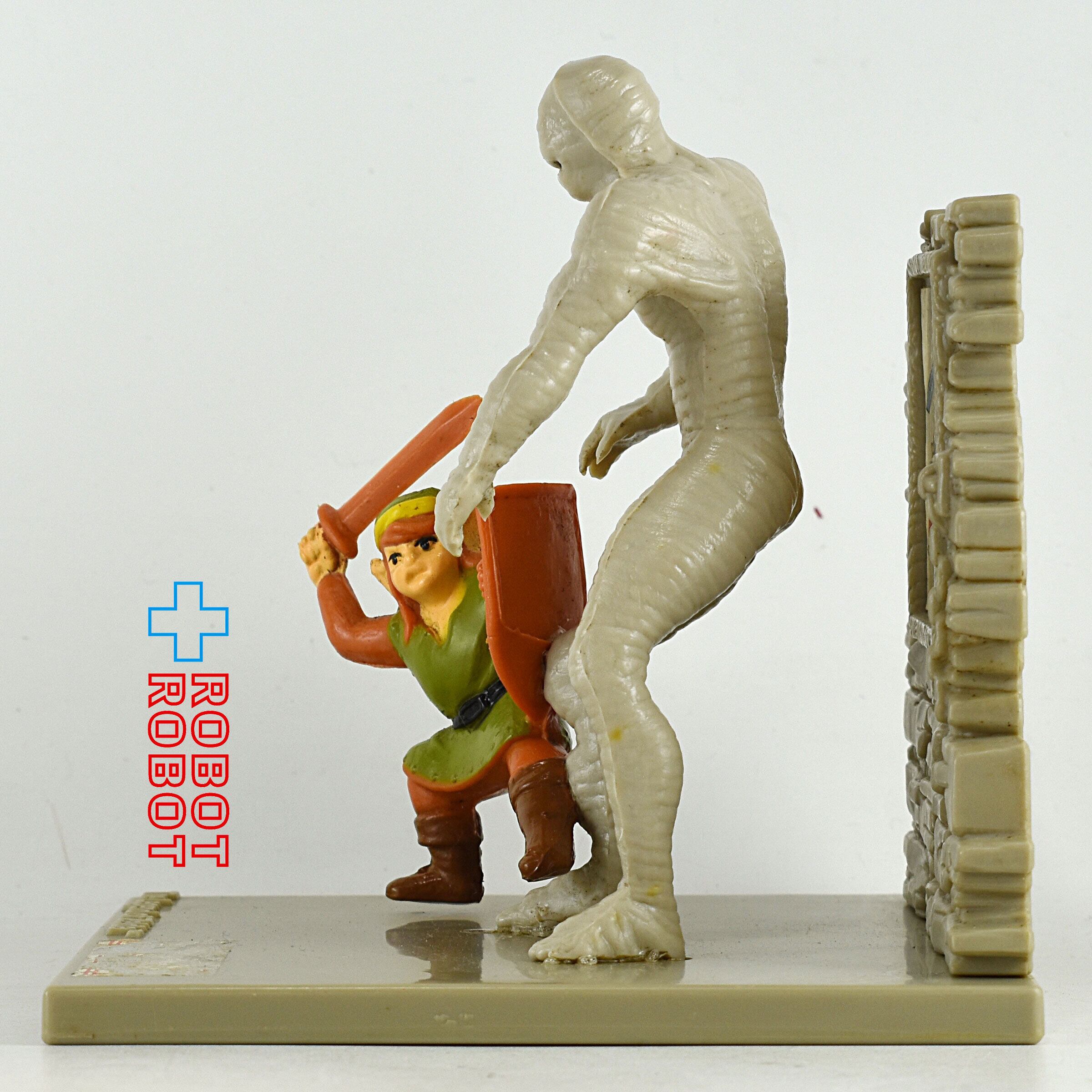 ゼルダの伝説　フィギュア ハズブロ ニンテンドー ゼルダの伝説 ギブドの攻撃 トロフィー