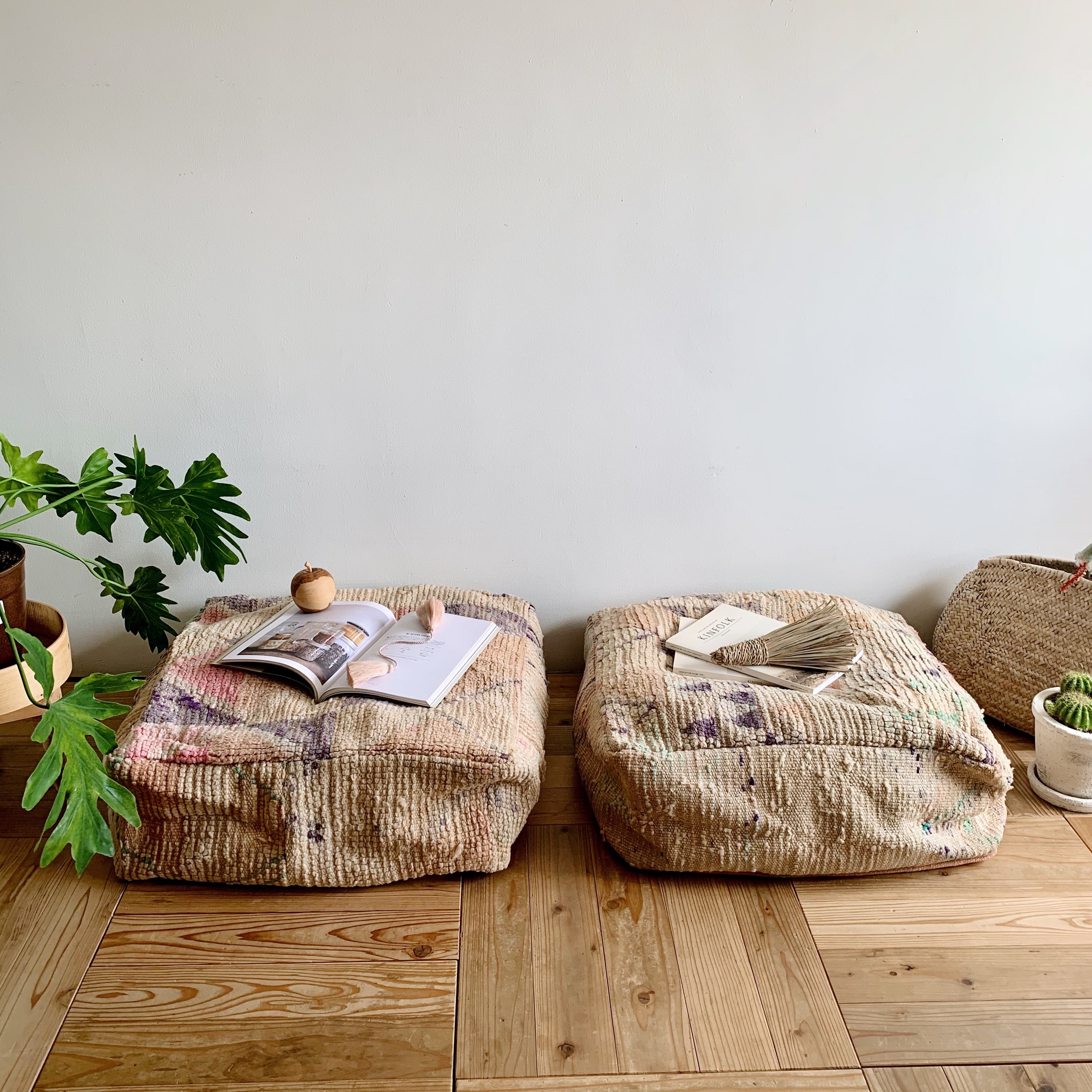 オールドラグをリメイクしたプフ