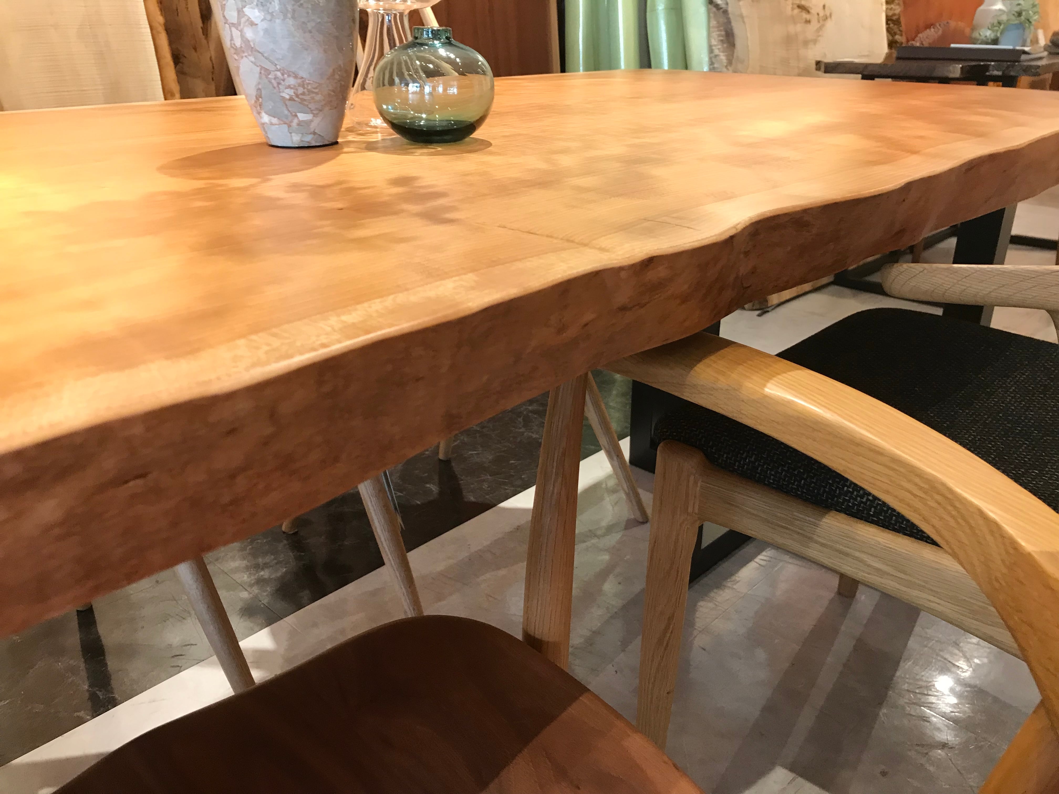 アメリカンブラックチェリー_1800×760-770-830×53_横浜元町店_テーブル