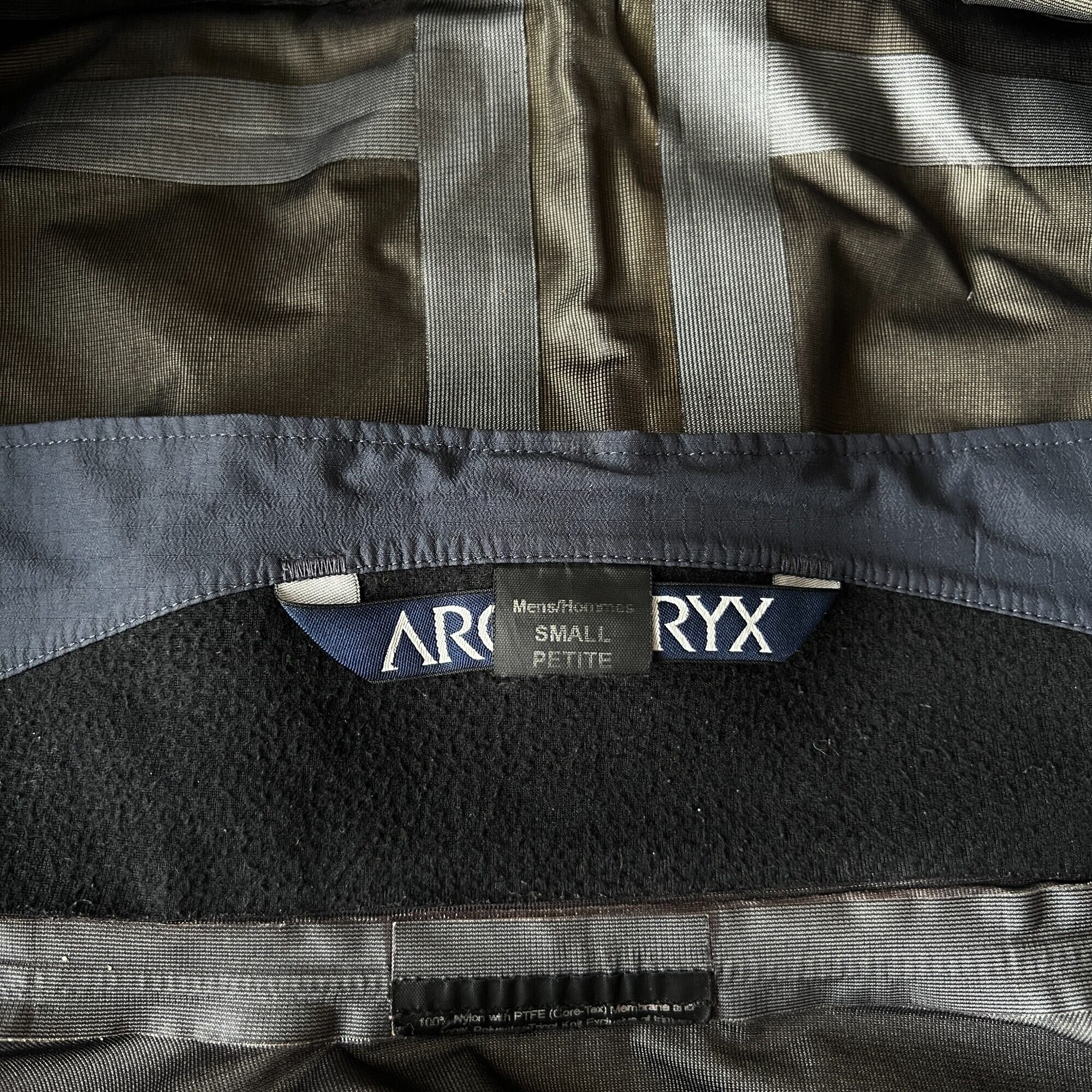 ジャケット・アウター 2004 Arc'teryx Theta AR Jacket Cinder S 2004 Arc'teryx Theta AR Jacket Cinder S | assemble store