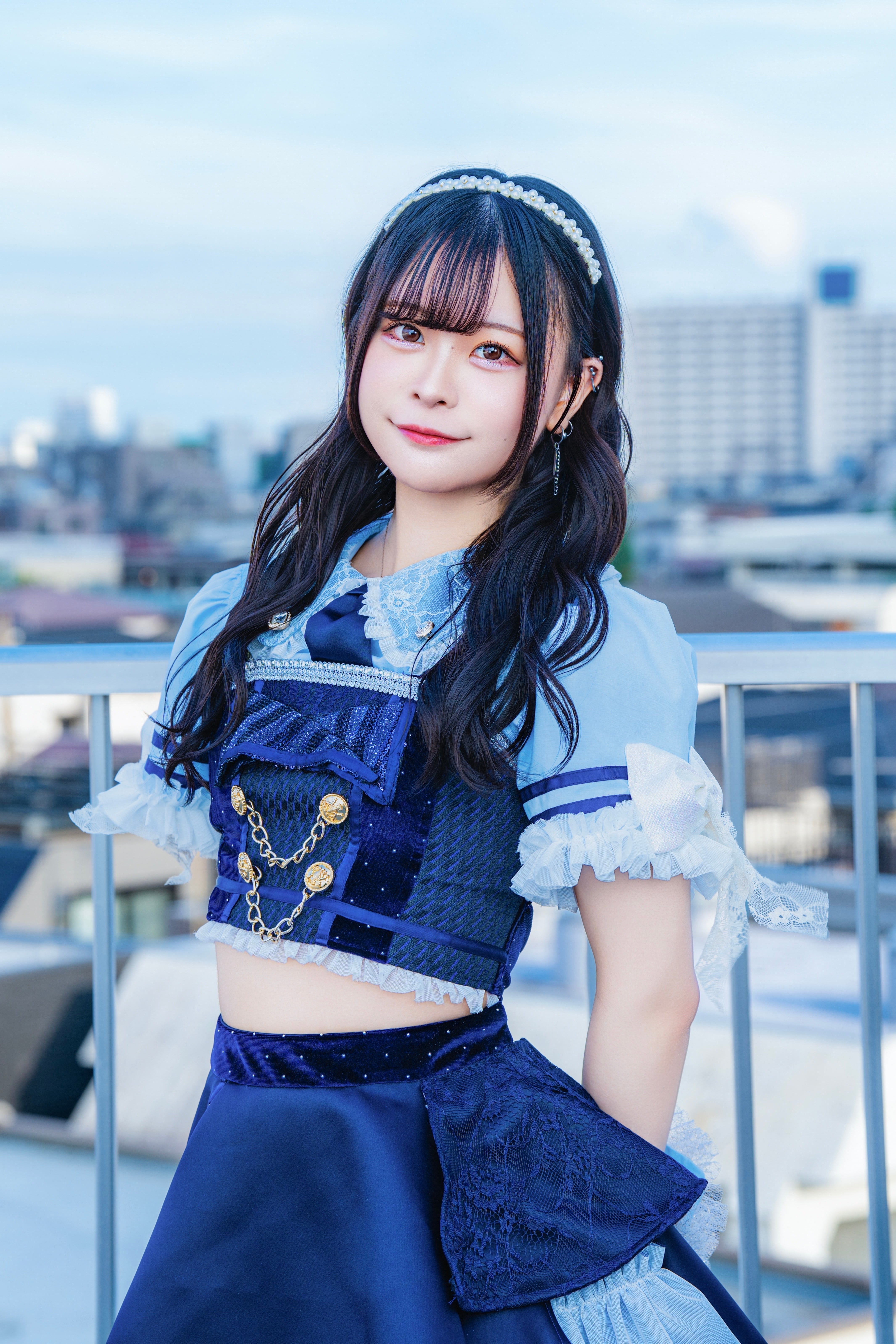 IS ScoLar（イズスカラー）水彩風大花柄 ラウンドシルエットプル
