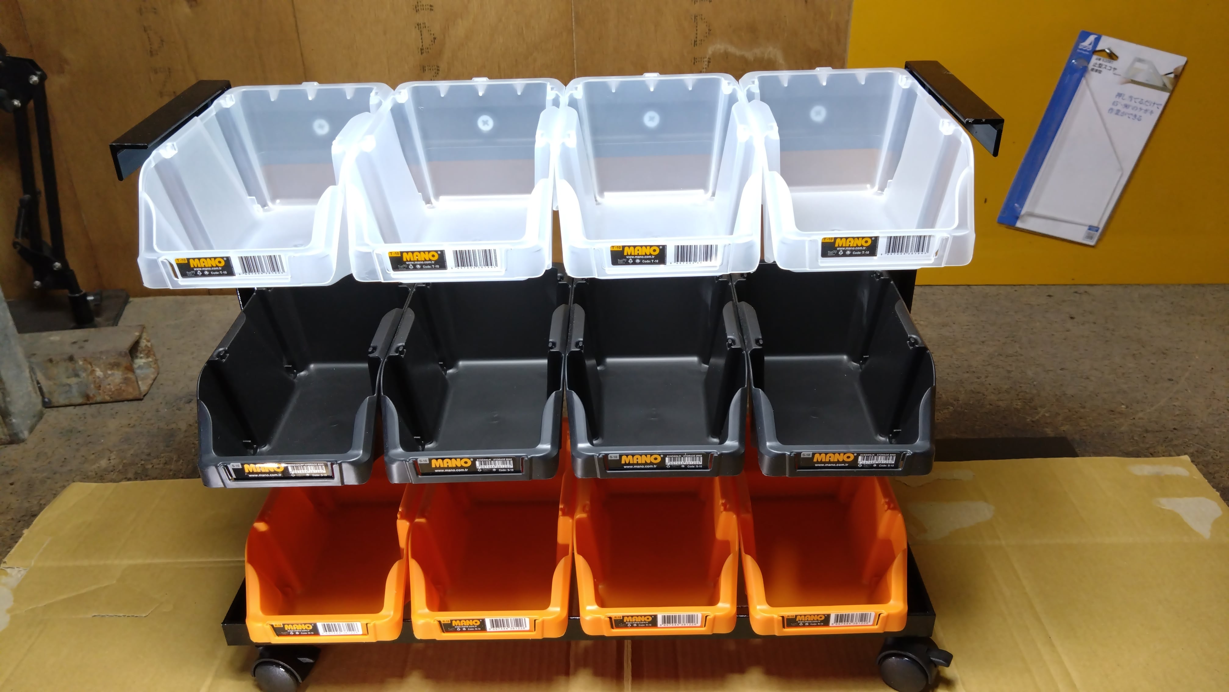 ツールBOX移動式12個キャスター付 ツールBOX移動式12個キャスター付