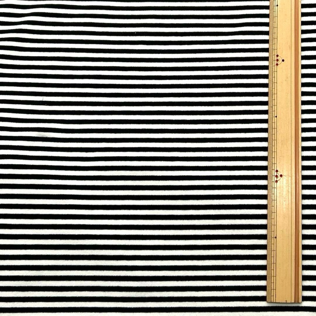 ★AM001◆2m◆ラスト1点!綿ポリウレタン混ベア天竺ニット生地◆ボーダー◆ホワイト×ブラック