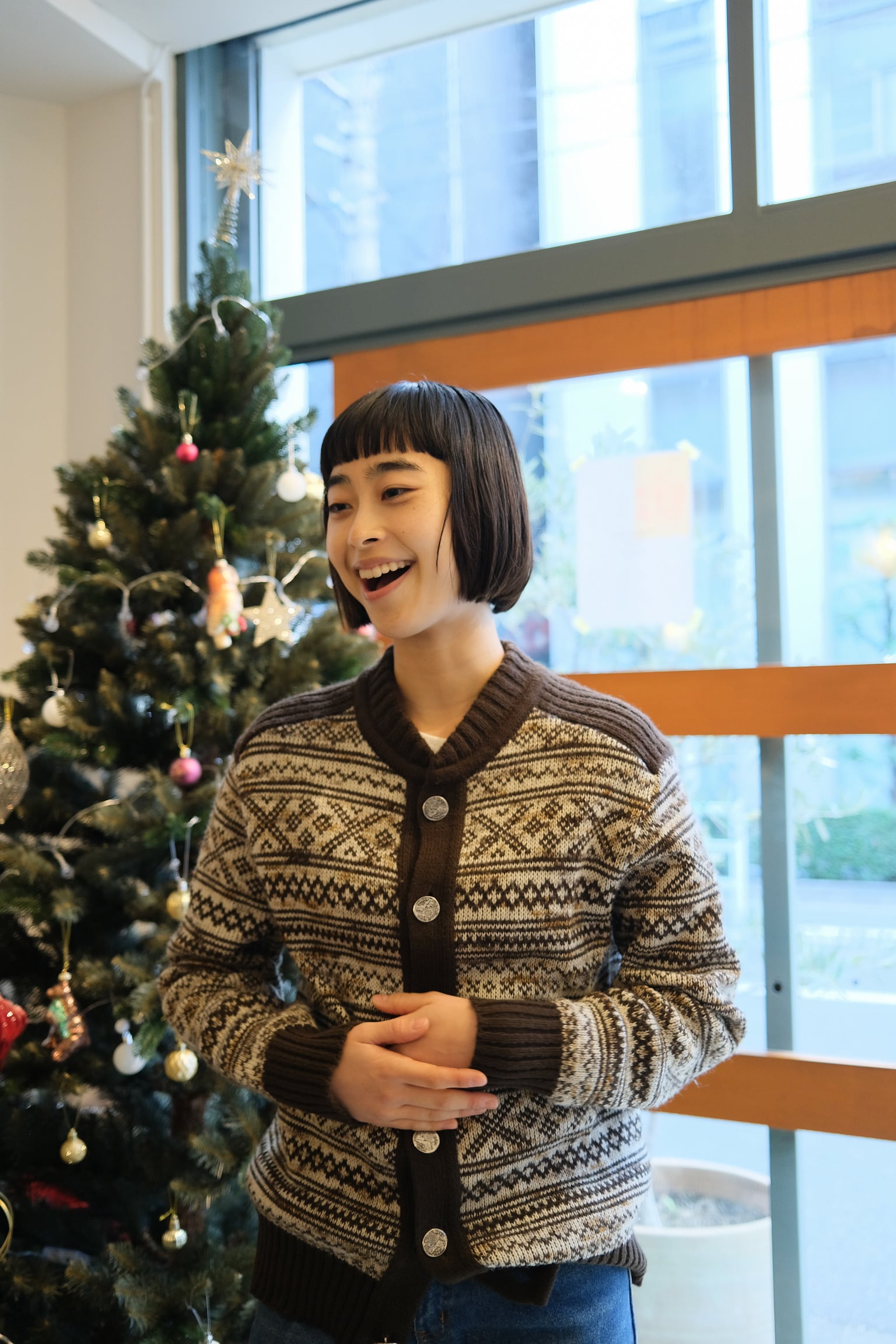 Accyl Walle コインボタンブラウンニットカーディガン