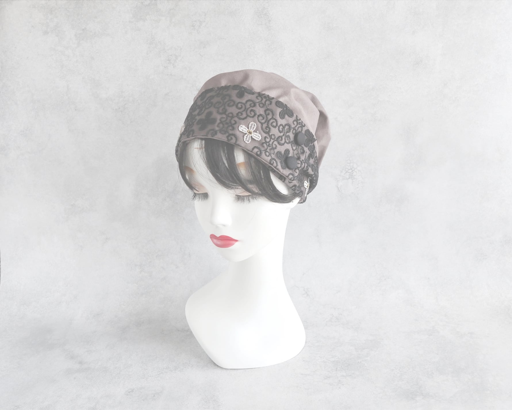 サッシュベルト|Antique Lace Noir × Mauve|前髪ウィッグ付き