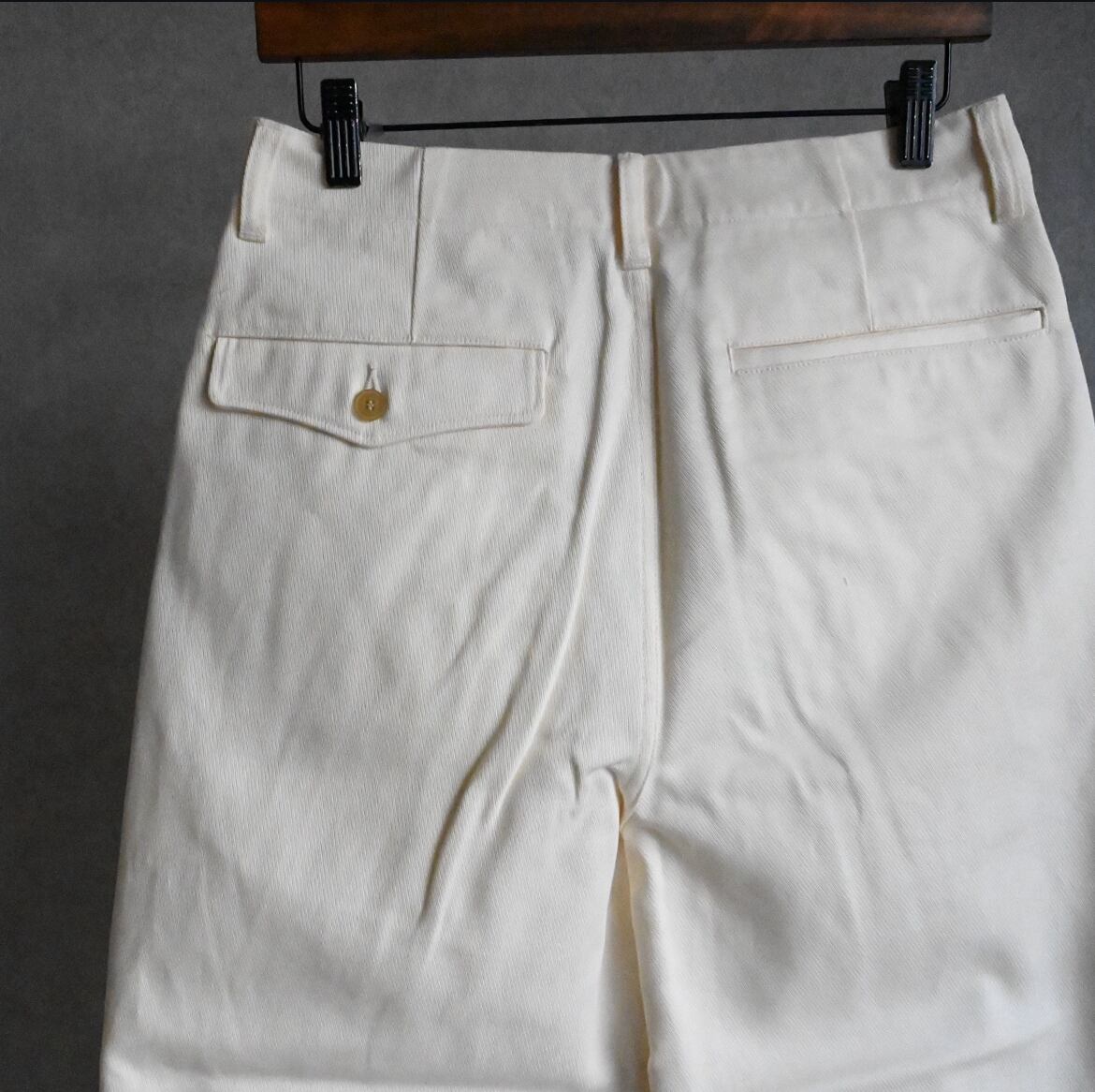 【美品】STILL BY HAND ワイド テーパード トラウザーズパンツ 46 25SS》【STILL BY HAND】KNEE TACK WIDE TROUSERS スティルバイ