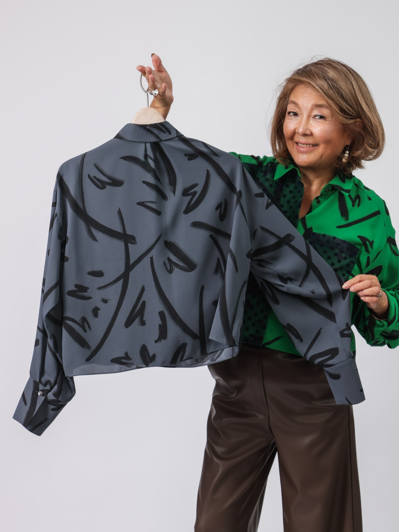 BRAHMIN(アートプリントシャツ)