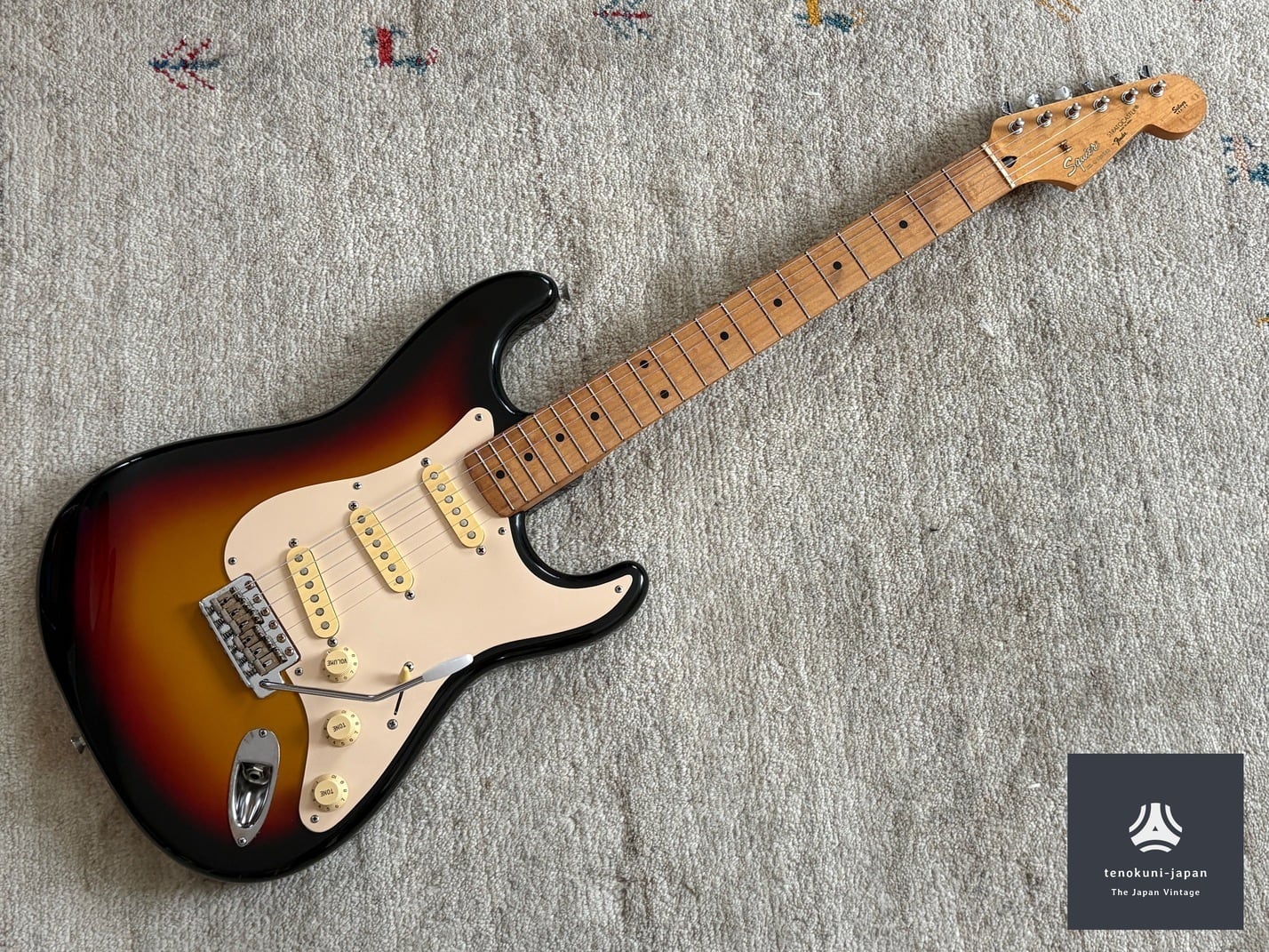 美品　国産フジゲン製　squierストラトキャスター　sst-33 silver squier silver series 日本製 sst-33 フジゲン製｜Yahoo!フリマ（旧