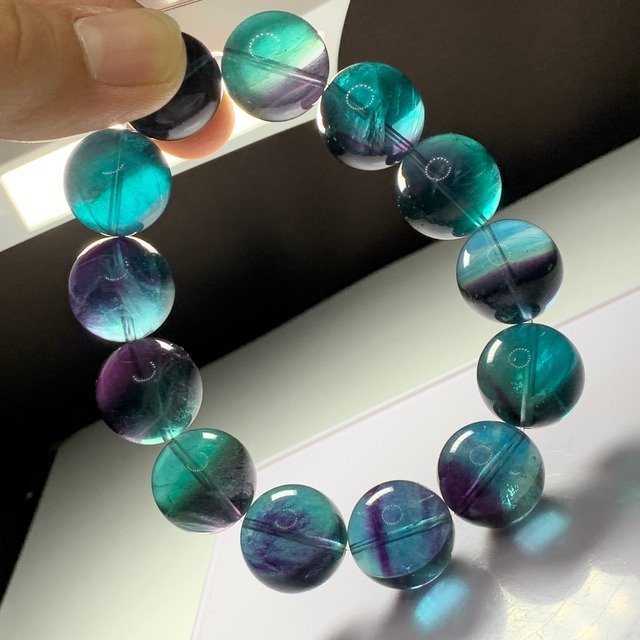 N.A8.希少な大玉♪グリーン×ブルーの色合いグラデーションフローライトブレスレット